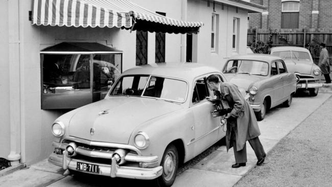 Drive-in branch of the ES &amp; A Bank at Camberwell in 1954. Picture: The Argus.