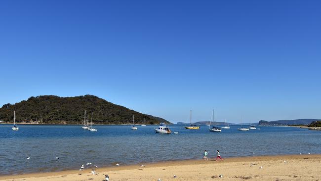 The risk of a tsunami on Ettalong Beach is only moderate but the SES says people should be prepared. Pic: Troy Snook/AAP Image