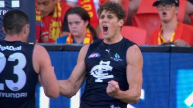 Charlie Curnow’s mega mark saves Carlton’s day!