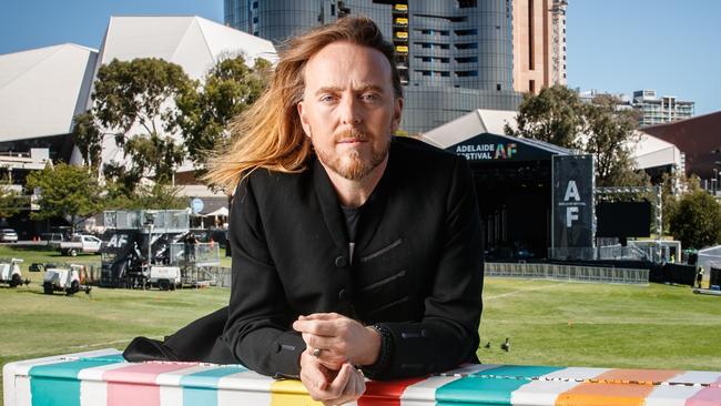 Tim Minchin wants artists to look beyond COVID-19 for inspiration. Picture Matt Turner