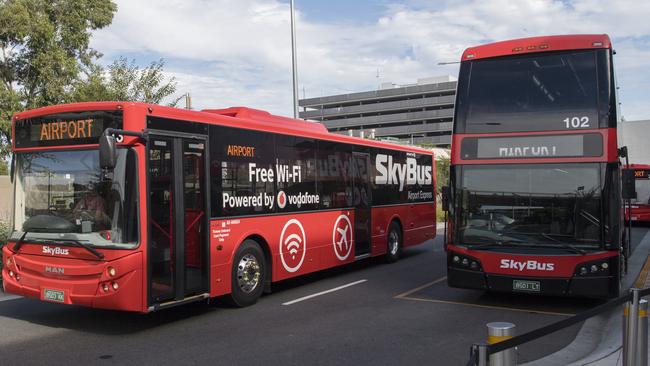 Transport advocates are pushing for the Sky Bus company to get a dedicated lane on the Tullamarine Freeway and City Link. Picture: Jason Edwards