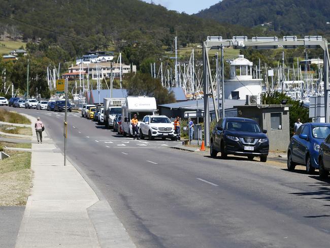 Cars waiting for a ferry on Thursday. Picture: MATT THOMPSON