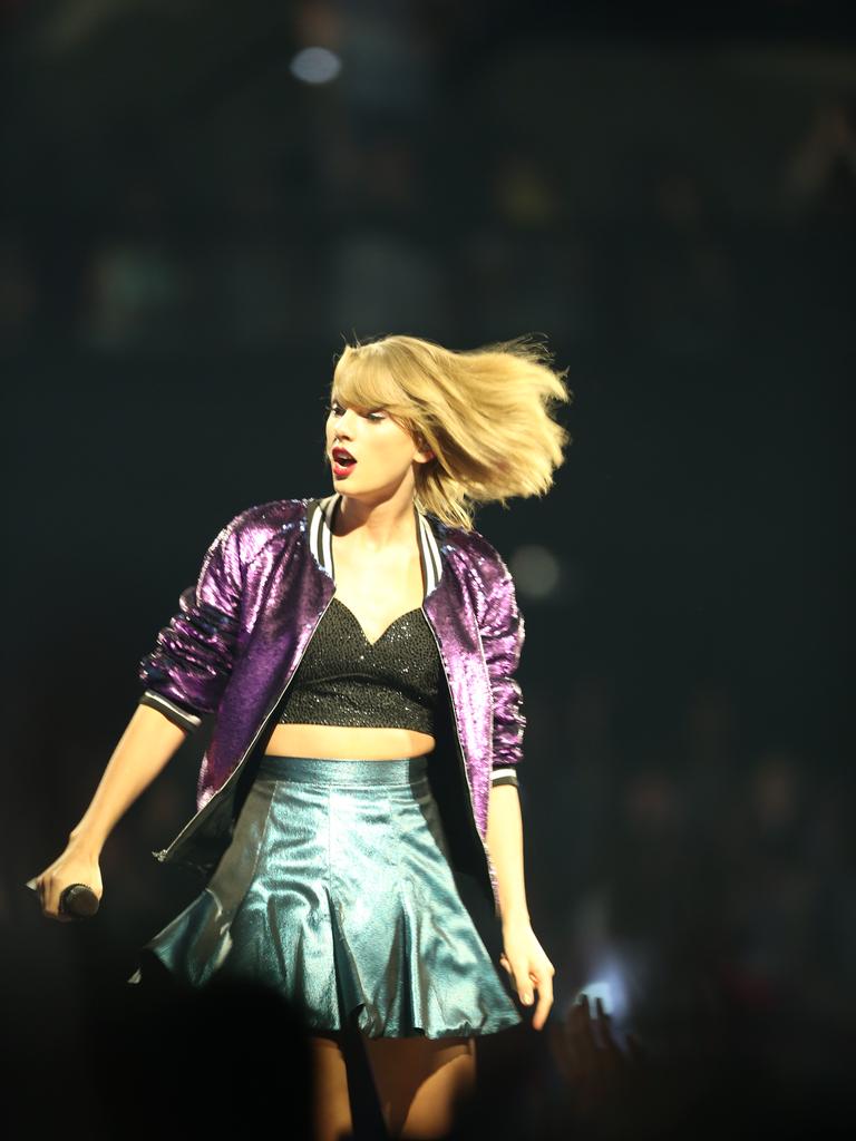 taylor swift red tour adelaide