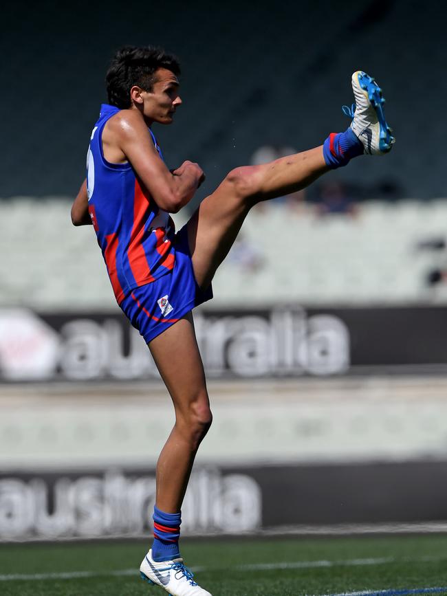 Top 2020 draft prospect Jamarra Ugle-Hagan kicks truly for Oakleigh Chargers.