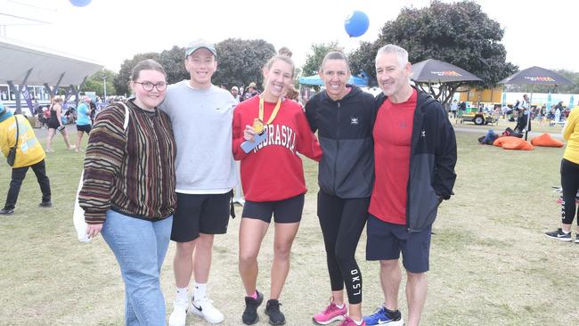 Gold Coast Marathon 2023 Paige Ward, Bryce Ward, Hayley Rowe, Alison Rowe and Paul Rowe. 1 July 2023 Southport Picture by Richard Gosling