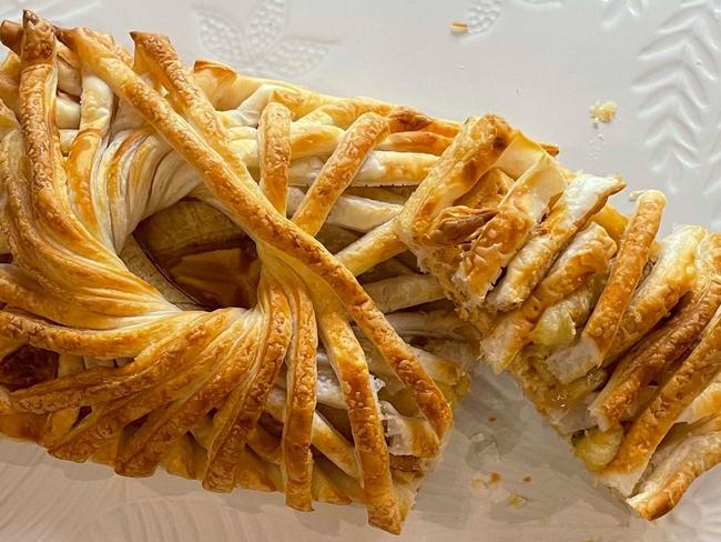 Air fryer Hokey Pokey pastry twist.