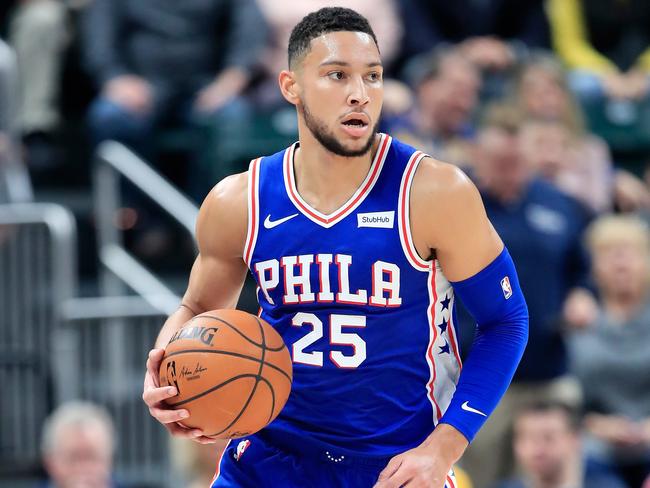 INDIANAPOLIS, IN - NOVEMBER 07: Ben Simmons #25 of the Philadelphia 76ers dribbles the ball against the Indiana Pacers at Bankers Life Fieldhouse on November 7, 2018 in Indianapolis, Indiana. NOTE TO USER: User expressly acknowledges and agrees that, by downloading and or using this photograph, User is consenting to the terms and conditions of the Getty Images License Agreement.   Andy Lyons/Getty Images/AFP == FOR NEWSPAPERS, INTERNET, TELCOS & TELEVISION USE ONLY ==