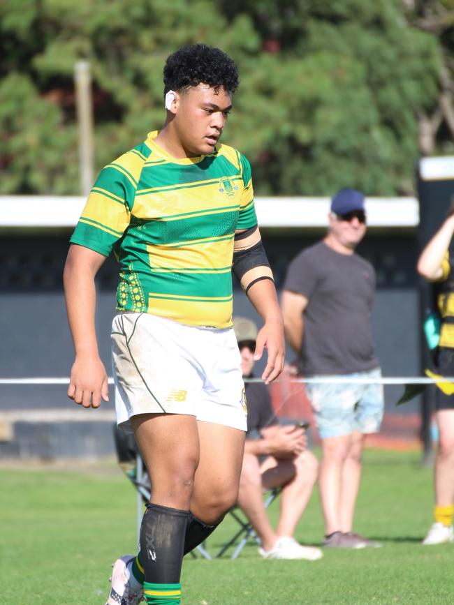 Denzel Savelino.