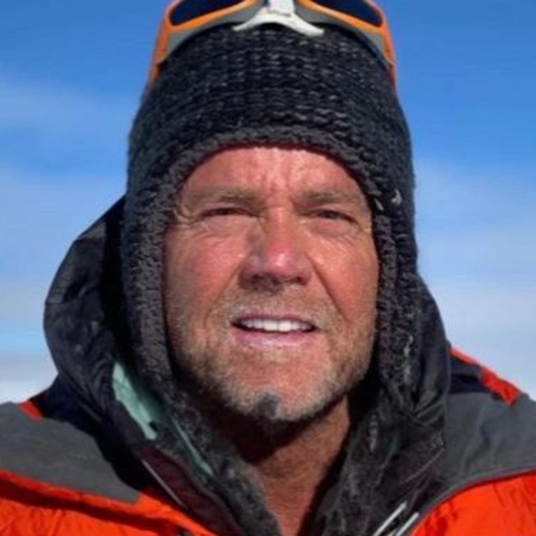 American Donald Lynn Cash also died on Everest recently when he collapsed at the summit while taking photos.