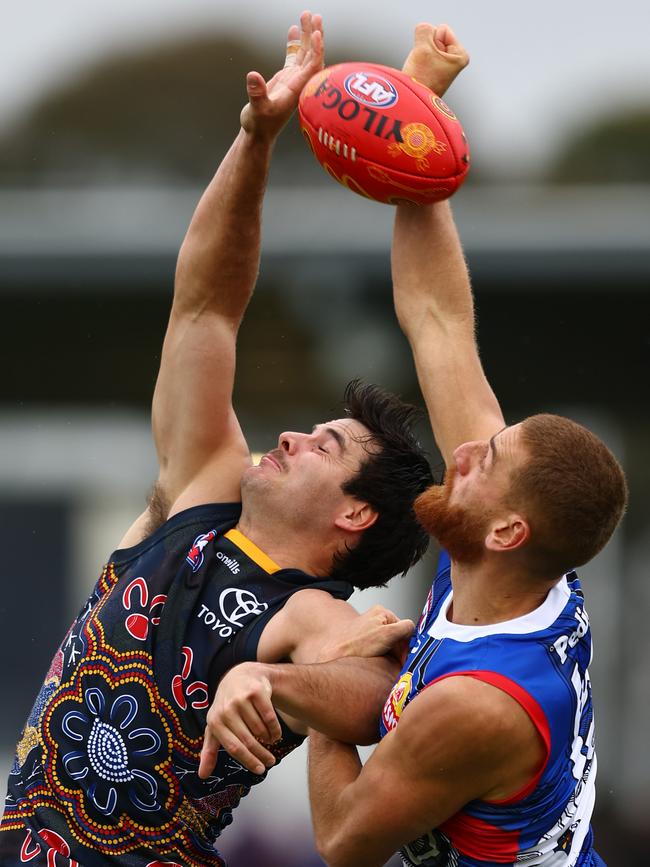 Darcy Fogarty was ineffective minus Taylor Walker. (Photo by Graham Denholm/AFL Photos via Getty Images )