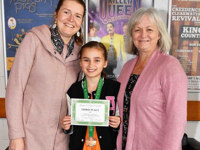 Nicole and Sienna Rhodes with Carmel Kahler at the Gympie and District Eisteddfod. Picture: Patrick Woods.