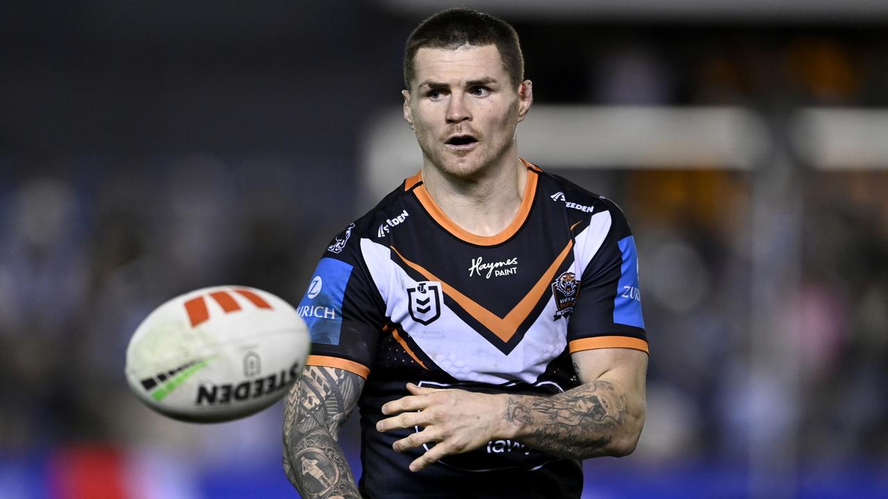 NRL predicted round one teams: How Bateman fits in at Cowboys