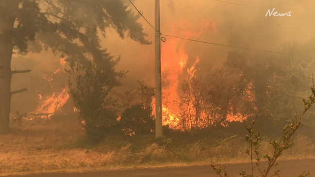 Bushfires raging through Lithgow