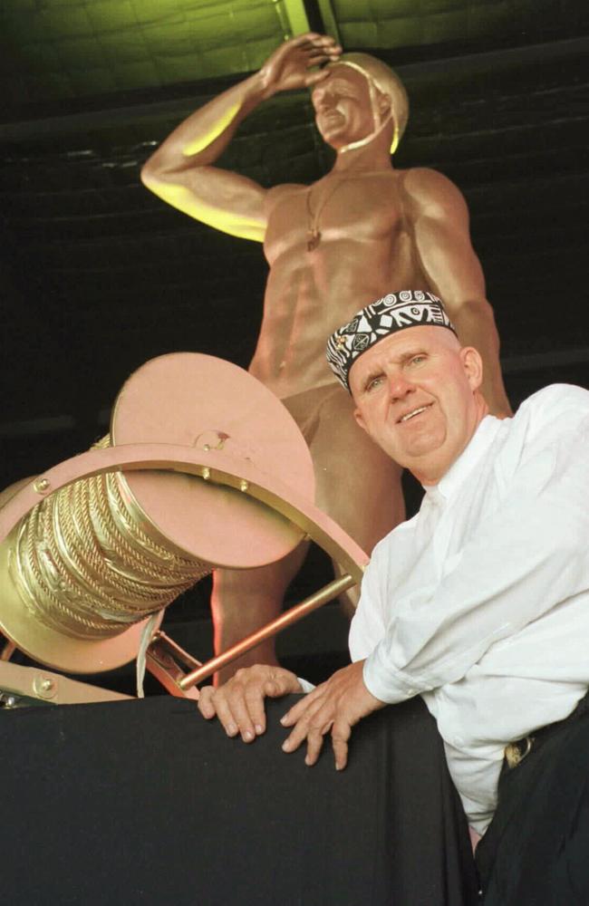 Lloyd Bond with his proposed statue.