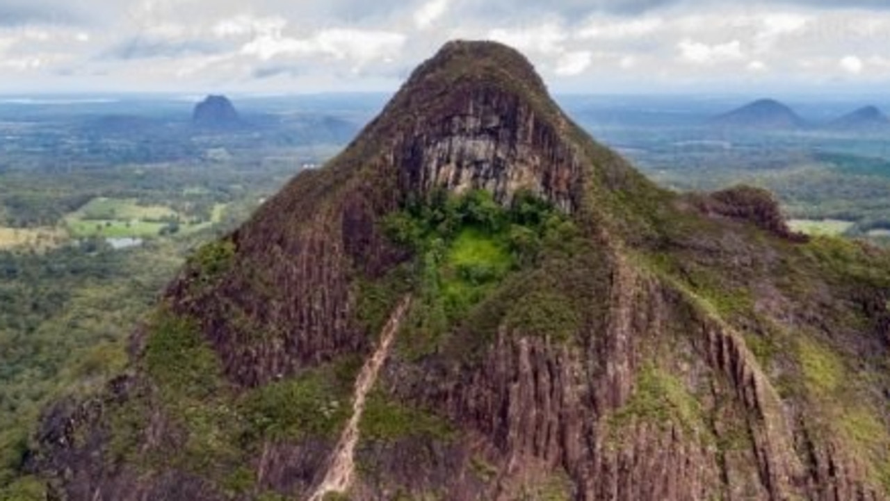 Emergency services called after fall on Mt Beerwah | The Courier Mail