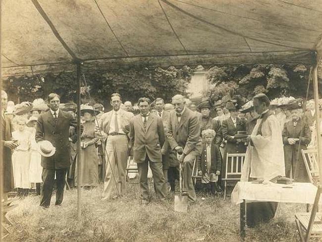 This photo, found in the capsule, reportedly shows Reverend Foote (with the white hat).