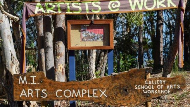 Artists and writers will showcase their works at the Macleay Island Art Complex “Artists at Work” event. 