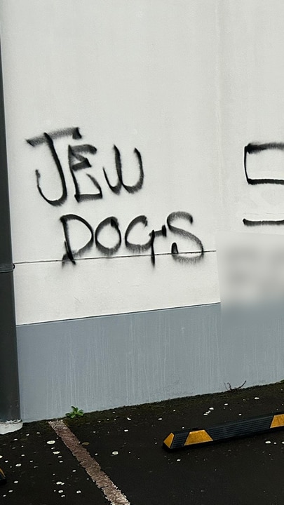 Home near Jewish school smeared in anti-Semitic graffiti