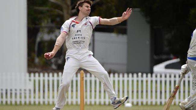 Luke Domaschenz in action for Port Melbourne. Picture: Andrew Batsch