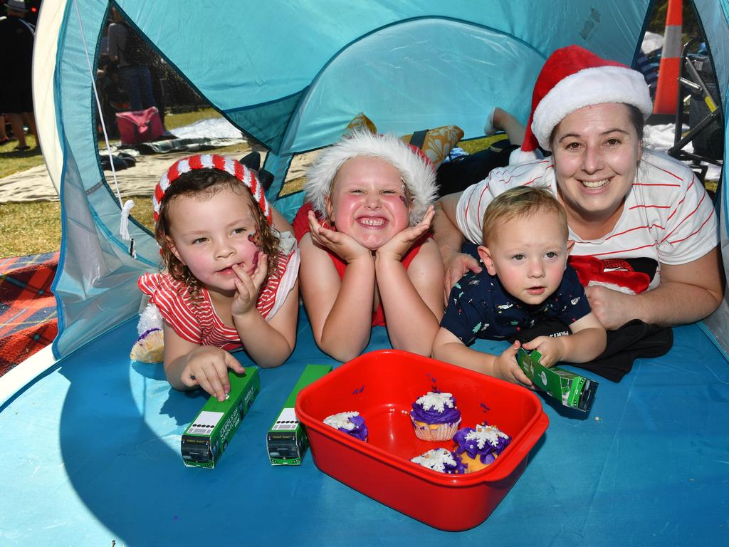 Summer, Sophie, Noah and Leonie Ellis at the 2019 Elder Park Carols by Candlelight. Picture: AAP / Keryn Stevens