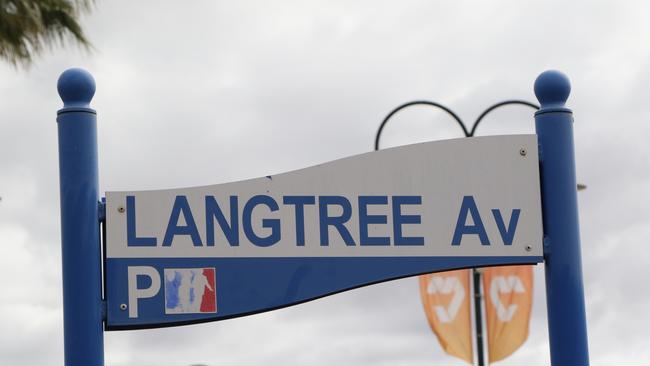 Mildura's Langtree Avenue was the scene for a police chase involving a man armed with a kebab. Picture: Glenn Milne