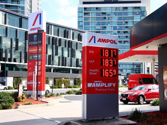 Petrol prices for regular unleaded is closing in on $2.00 a litre - Ampol at Hamilton  Wednesday 13th October 2021 Picture David Clark