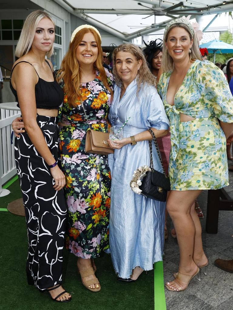 200+ best dressed: Cup fashionistas in the Far North | The Cairns Post