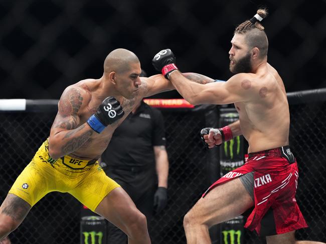 Alex Pereira is the new light heavyweight champion of the world. Picture: Jeff Bottari/Zuffa LLC via Getty Images