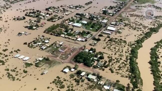 Heavy rain in Australia triggers flood evacuations