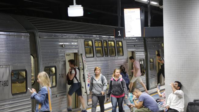 Sydney Trains: S set trains replaced by 24 new Waratahs | news.com.au ...