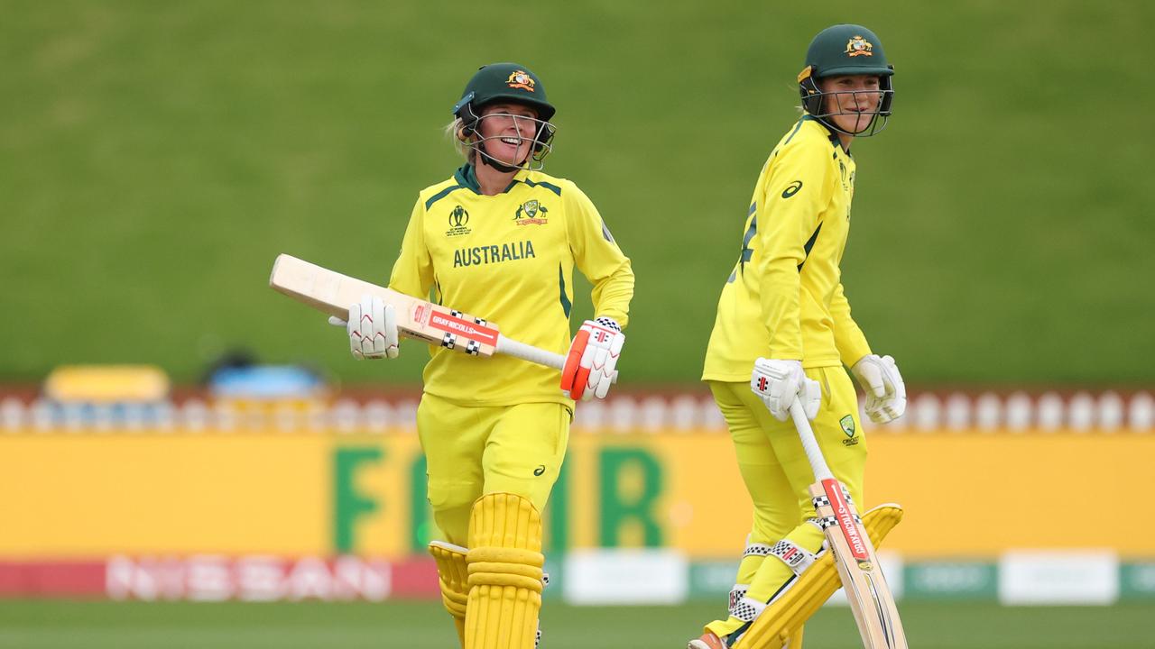 Beth Mooney and Annabel Sutherland got Australia home (Photo by Fiona Goodall/Getty Images)