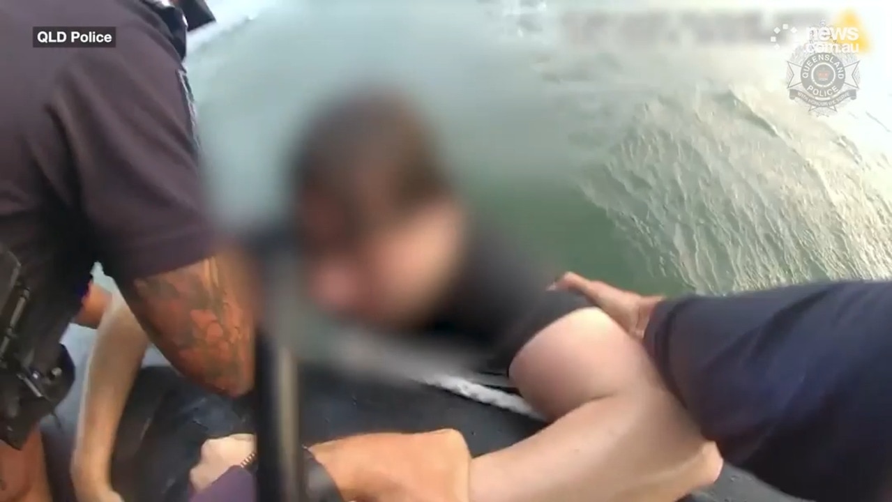 19yo rescued after being swept out to sea on Gold Coast-