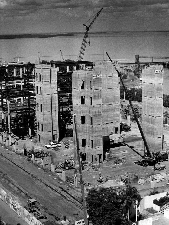 State square construction.