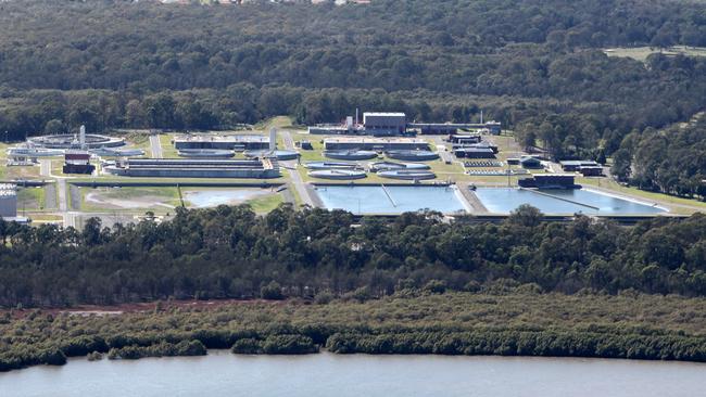 Aerials Gold Coast :Coombabah water treatment plant Picture Mike Batterham