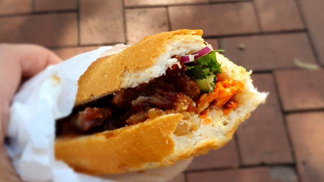 T &amp; N Bakery is the hottest place for a banh mi in Werribee.