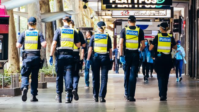 Queensland is trying to lure Victorian police north.