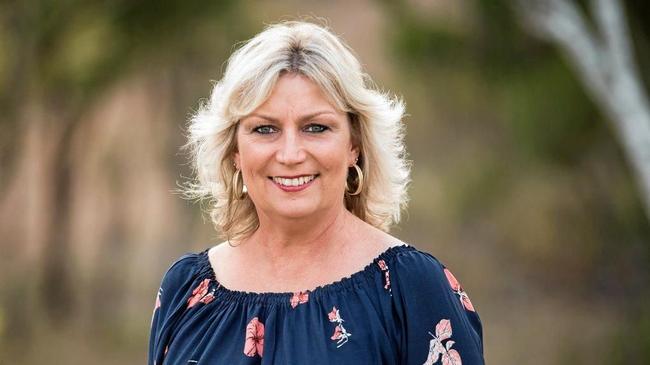 MOTHERS, DAUGHTERS: CQ performer Rhonda Janes is one of three local artists announced to take the stage at Yeppoon Town Hall this weekend. Picture: Warren Acutt
