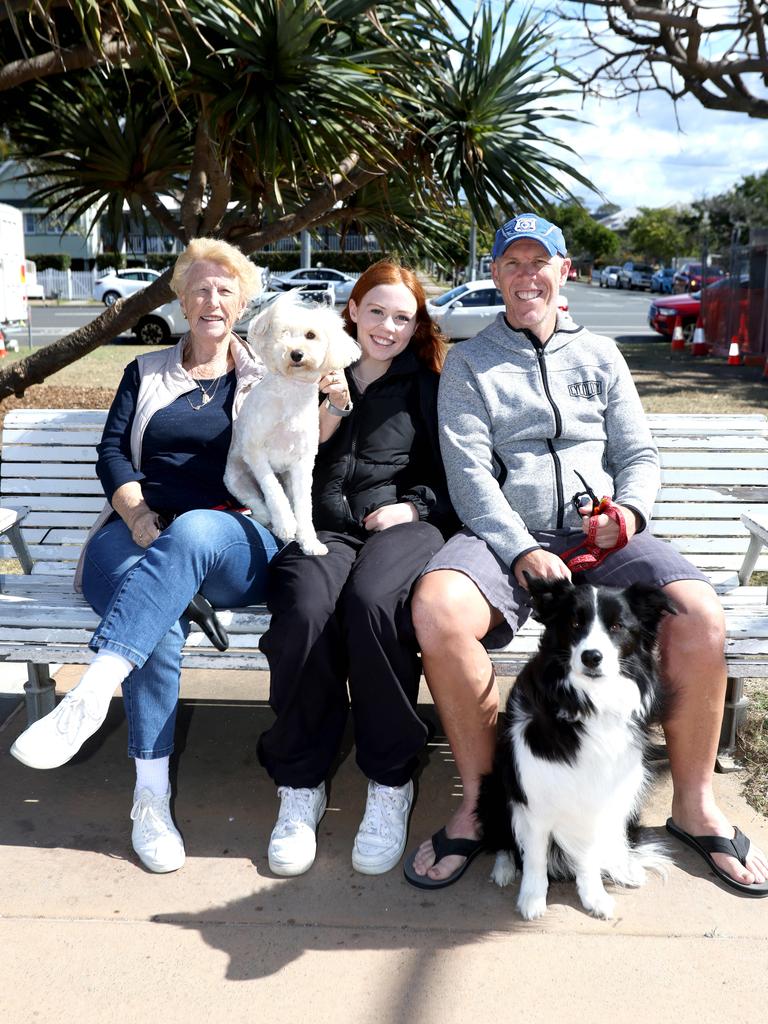 Andrea O’Driscoll, Kate O’Driscoll, Stephen O’Driscoll with pus Myffie and Dusty, from Albany Creek at Sandgate Beach. Picture: Steve Pohlner