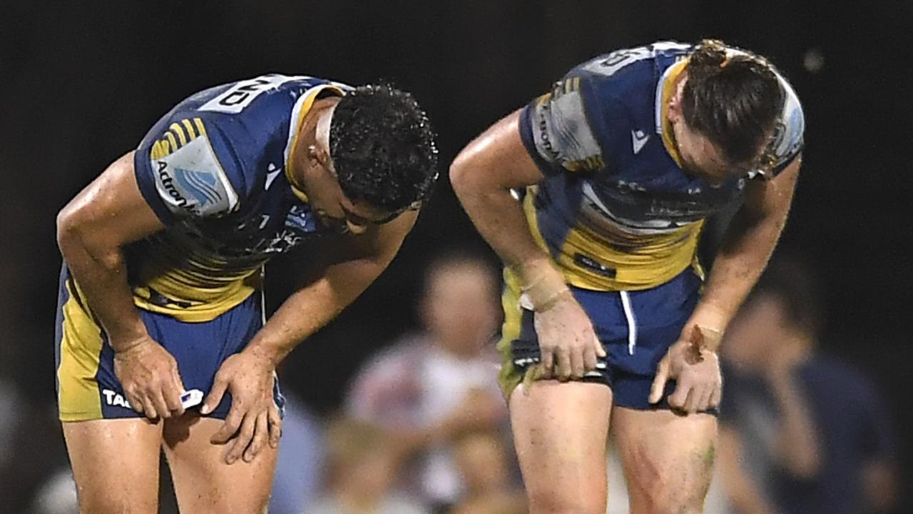 Eels players react after their defeat.