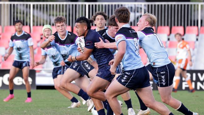 , Mabel Park SHS and Caloundra SHS (light blue), playing in the Langer Trophy - Photo Steve Pohlner