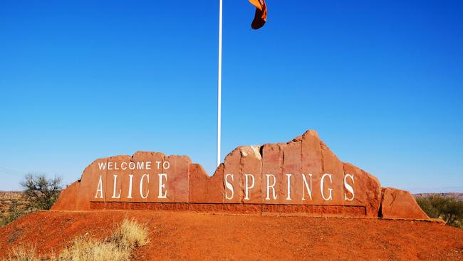 United Workers Union NT branch secretary Erina Early said firefighters in Alice Springs were being asked to work as many as 39 extra hours per week.