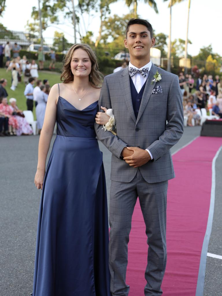 Heights College Rockhampton graduates celebrate 2022 formal | Photos ...