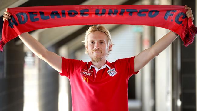 Former Socceroo Ben Halloran has signed with Adelaide United