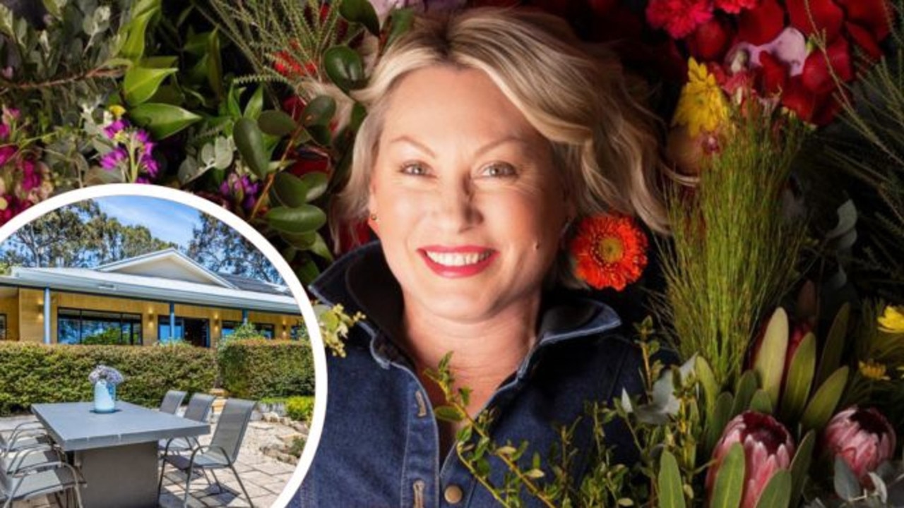 Popular florist lists Hills home