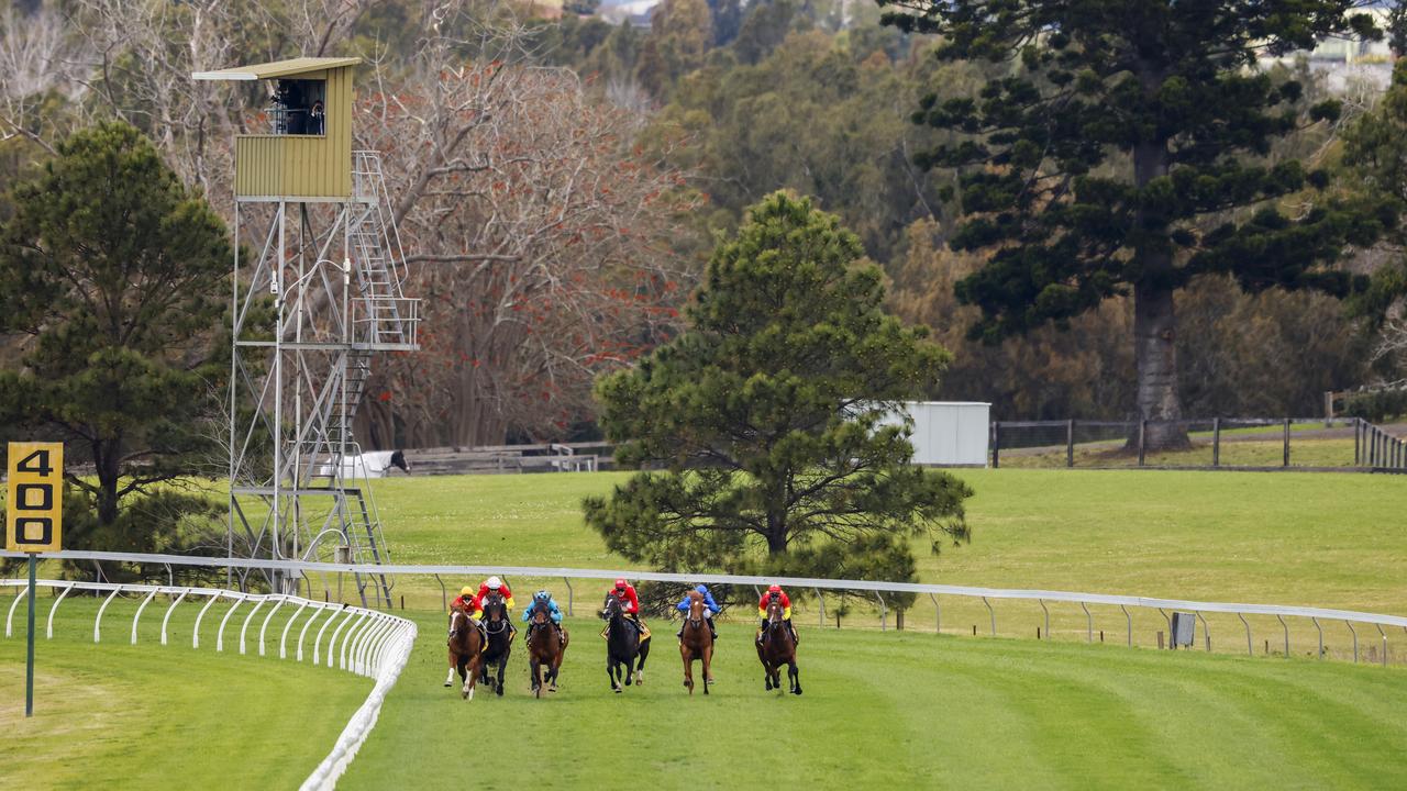 KEMBLA GRANGE, AUSTRALIA - AUGUST 28: Tim Clark (L) on In The Congo wins race 6 the XXXX San Domenico Stakes during Sydney Racing at Kembla Grange Racecourse on August 28, 2021 in Kembla Grange, Australia. (Photo by Mark Evans/Getty Images)