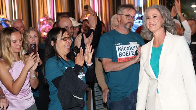 Nicolette Boele arrives at her election night event at Buckle Cafe and Distillery in Artarmon. Picture: Damian Shaw