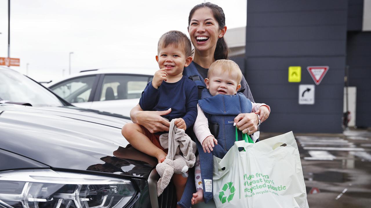 Kelly Hekkenberg shopping with kids Austin and Aria. Picture: Sam Ruttyn