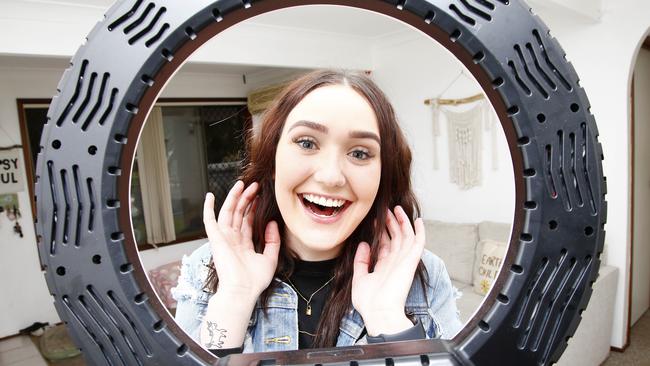 Gold Coast hairdresser Jenay Zandona, 21, at her salon in Coombabah. Picture: Tertius Pickard