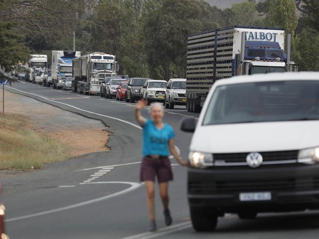 The Monaro Highway was blocked during the Black Summer bushfires.