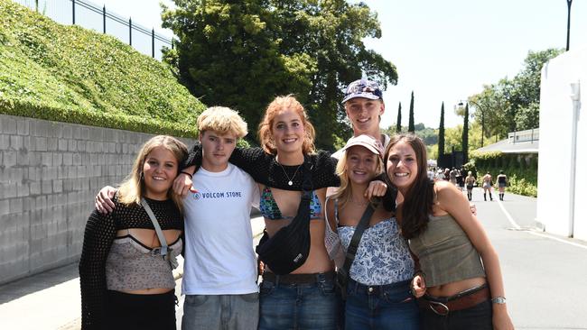 Edith Murmansk, Drew Smith, Meg Hill, Will Vanmasdyke, Sophie Connor and Isobel Cook at St. Jerome’s Laneway Festival in Melbourne 2024.